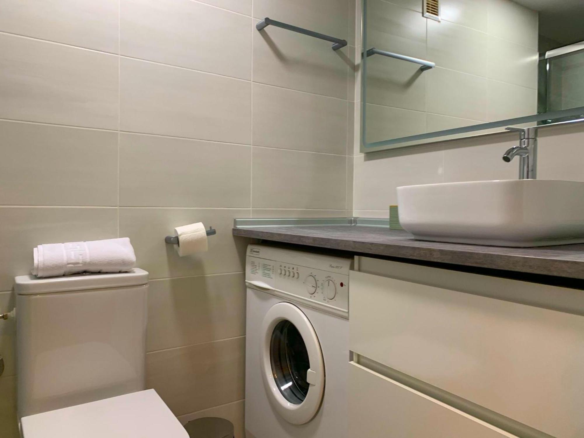 Apartmán El Nuevo Corazon De Triana Next Feria Renovado Febrero 2025 Sevilla Exteriér fotografie