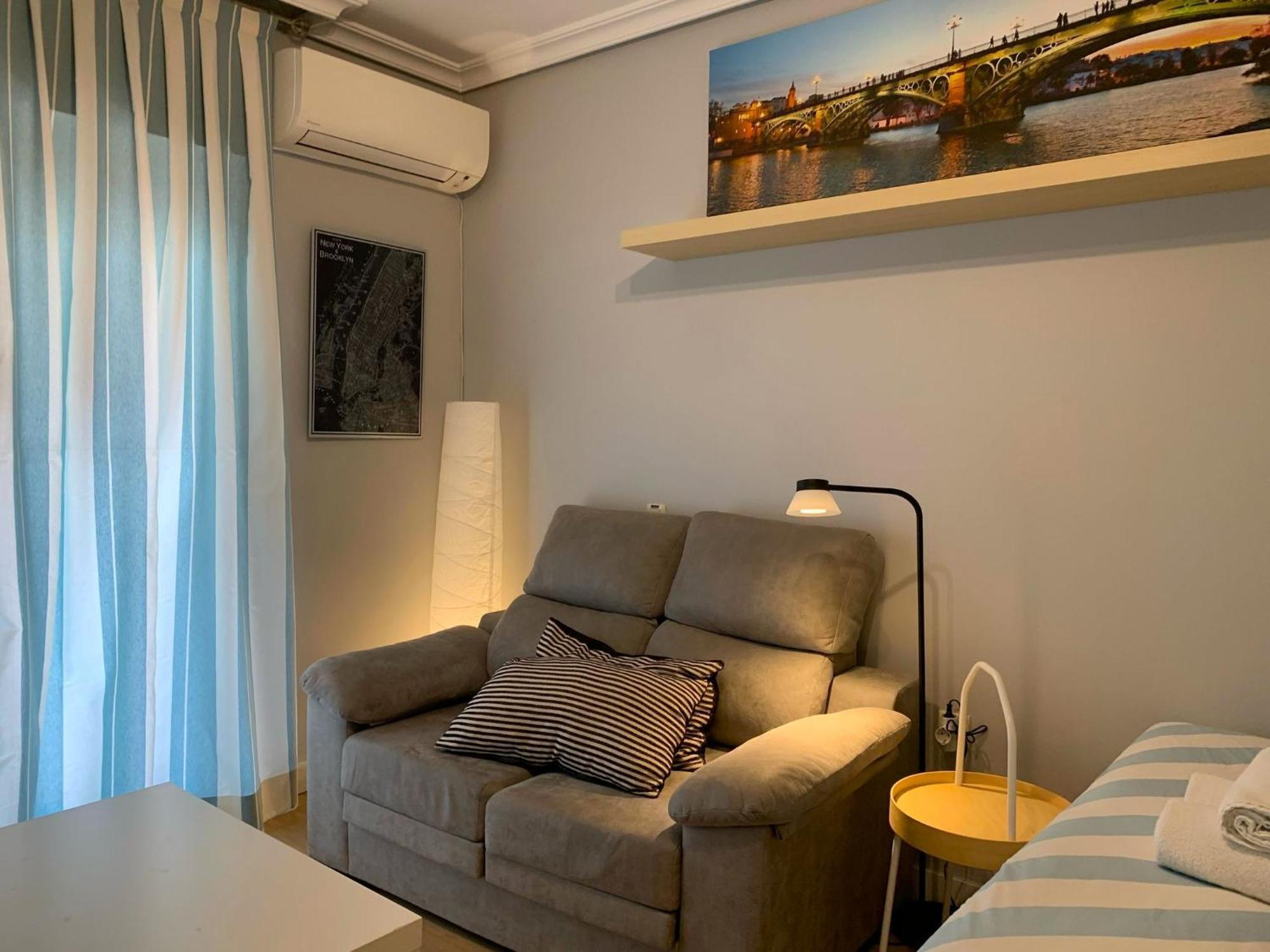 Apartmán El Nuevo Corazon De Triana Next Feria Renovado Febrero 2025 Sevilla Exteriér fotografie